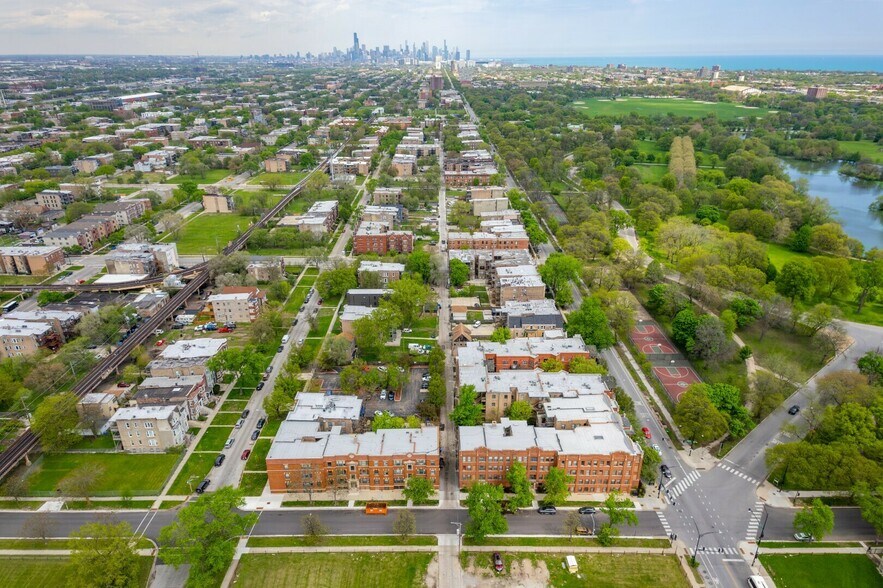 More Photos Of , Chicago Multifamily For Sale