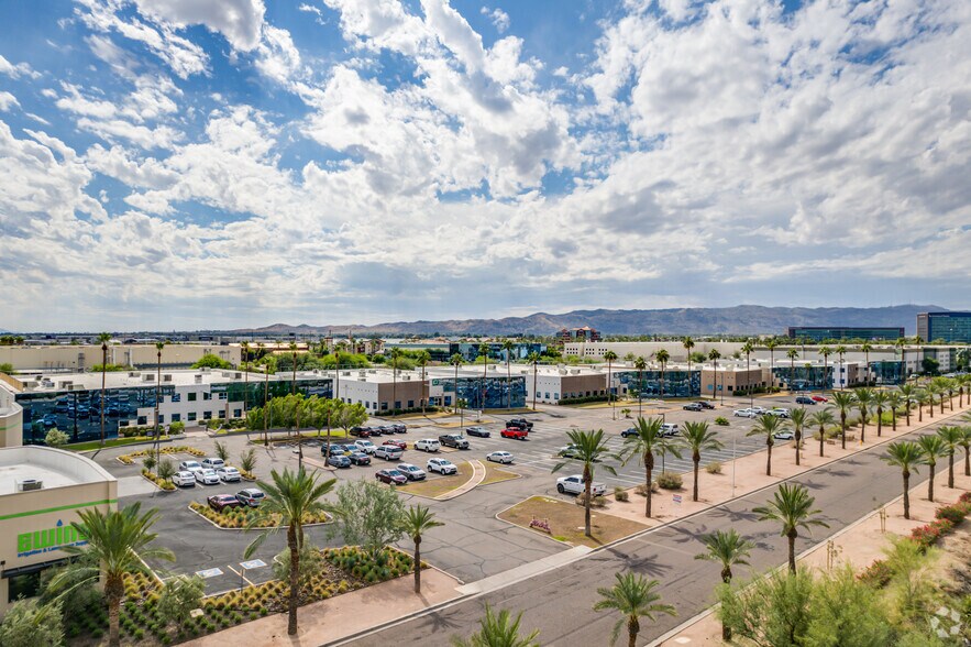 More Photos Of 3401 E Harbour Dr, Phoenix Light Manufacturing For Sale