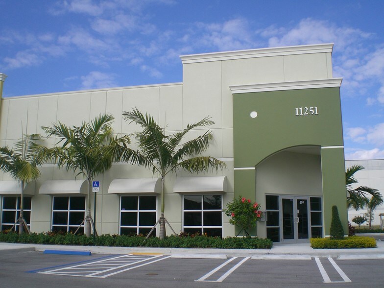 More Photos Of 11231 NW 20th St, Miami Warehouse For Lease
