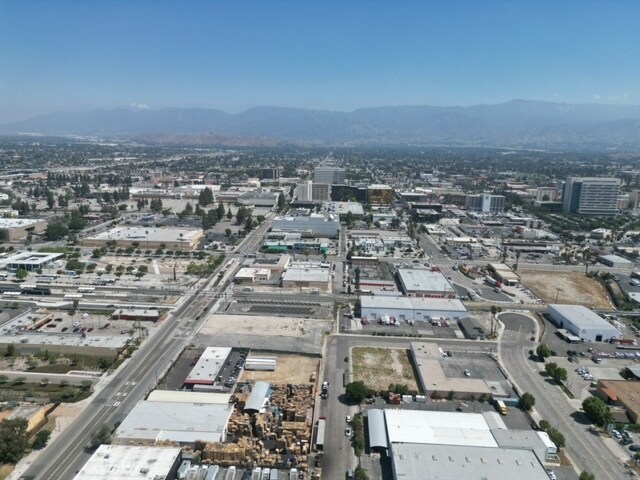 More Photos Of 247 S E St, San Bernardino Carwash For Sale