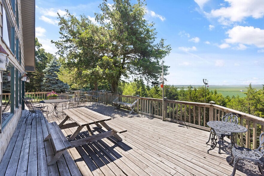 More Photos Of 2211 E 640th Pl, Ursa Winery Vineyard For Sale