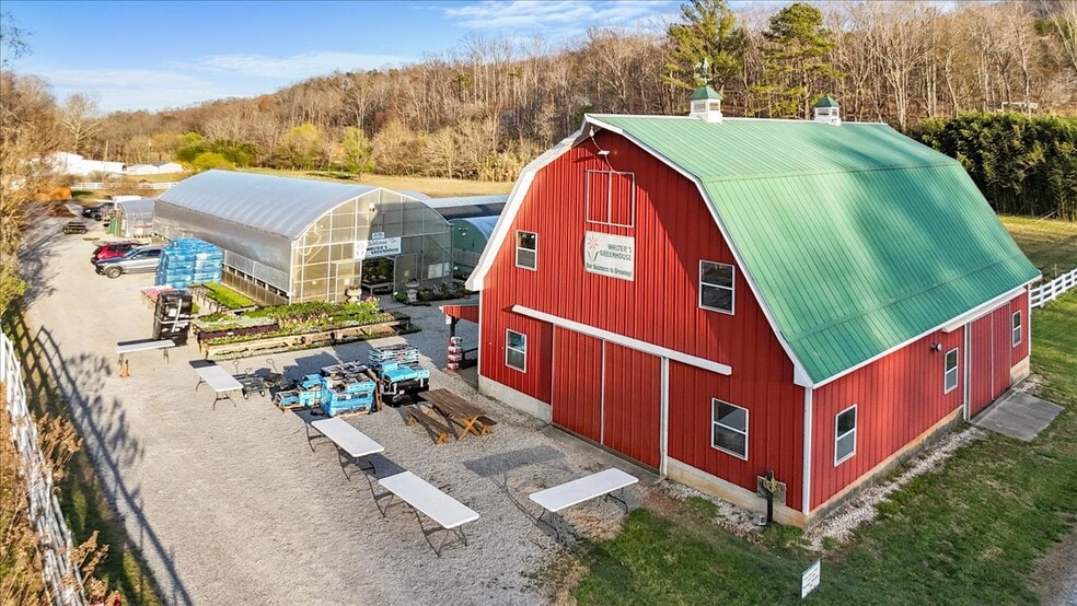 More Photos Of 1356 Coopers Cove Rd, Hardy Specialty For Sale