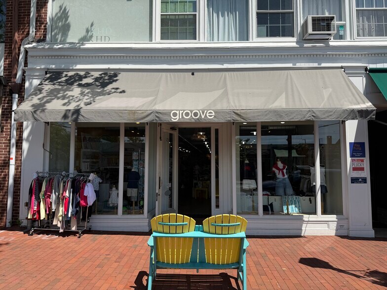 Primary Photo Of 109-115 Elm St, New Canaan Storefront Retail Office For Lease