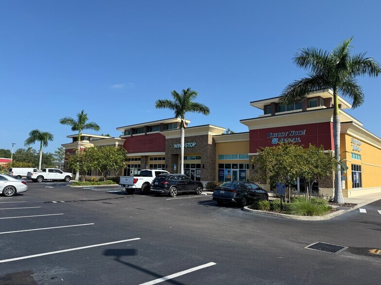 Primary Photo Of 2080-2094 Gulf To Bay Blvd, Clearwater General Retail For Lease
