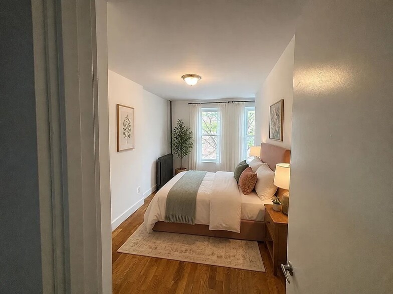 More Photos Of 71-06 Fresh Pond Rd, Ridgewood Apartments For Sale