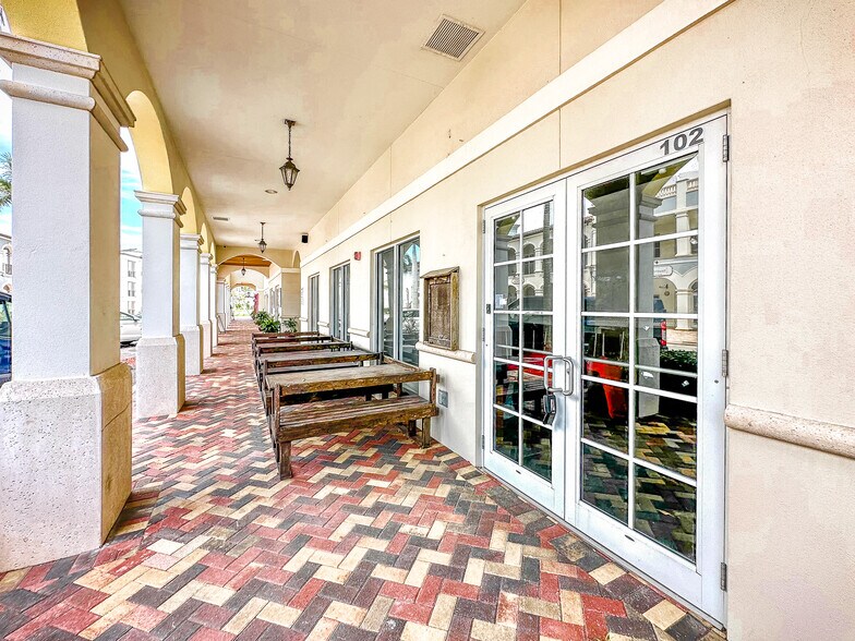 More Photos Of 3983 Destination Dr, Osprey Storefront Retail Office For Sale