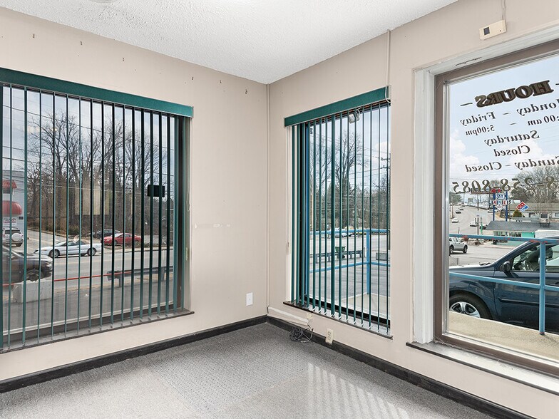 More Photos Of 1473 Patton Ave, Asheville Office For Sale