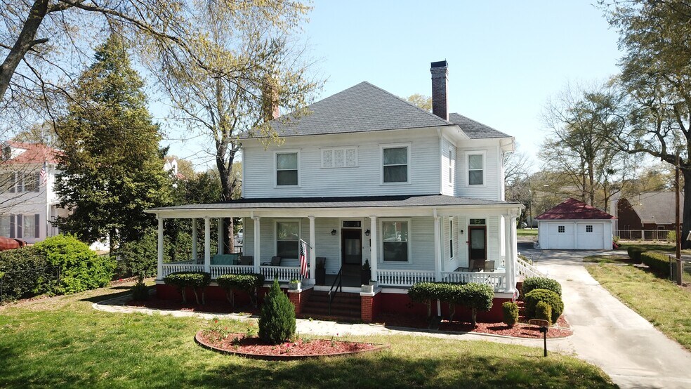 Primary Photo Of 424 Green St, Gainesville Office Residential For Sale