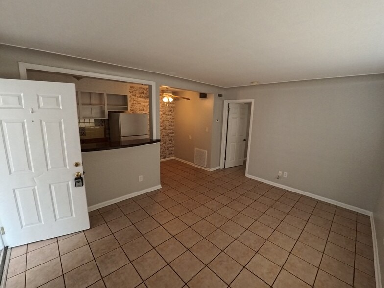 More Photos Of , Saint Petersburg Multifamily For Sale