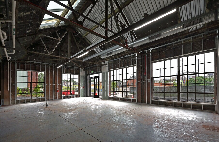 More Photos Of 1801 E Oliver St, Baltimore Unknown For Lease