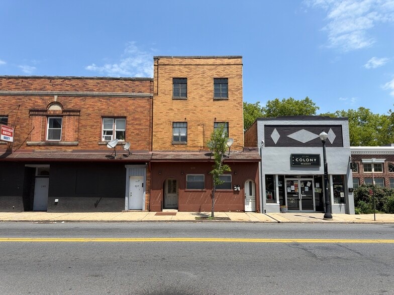 More Photos Of 209 E 3rd St, Bethlehem Apartments For Sale