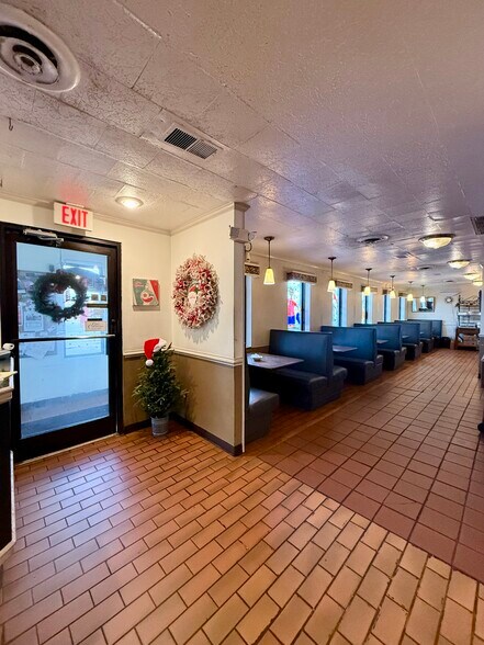 More Photos Of 101 W Boulevard, Williamston Restaurant For Sale