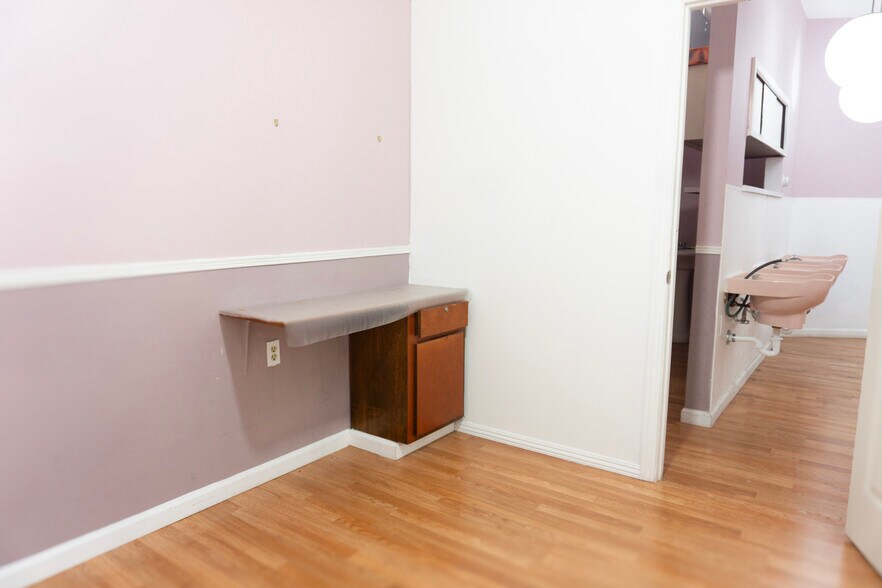 More Photos Of 12491-12493 San Pablo Ave, Richmond Storefront Retail Office For Sale