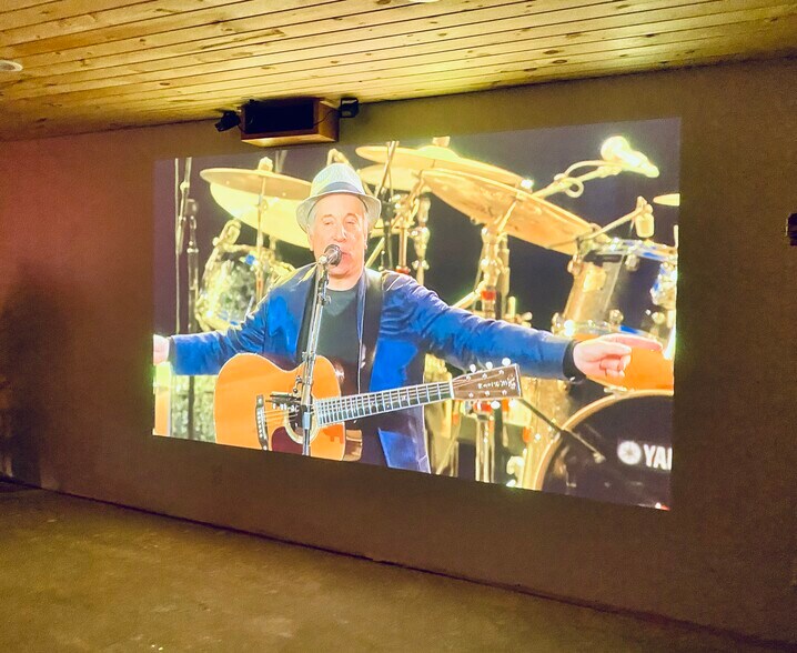 More Photos Of 19 Palsgraf Ct., Elka Park Showroom For Sale