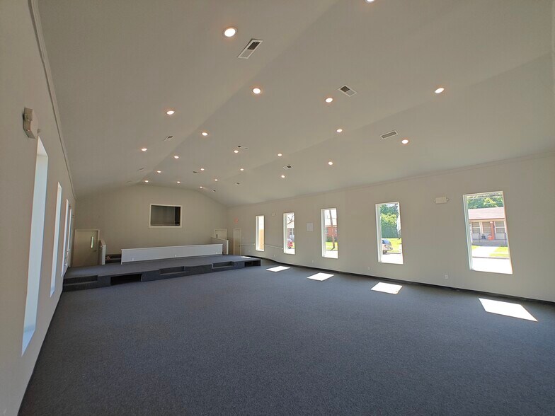 More Photos Of 704 Drexel St, McKinney Religious Facility For Sale