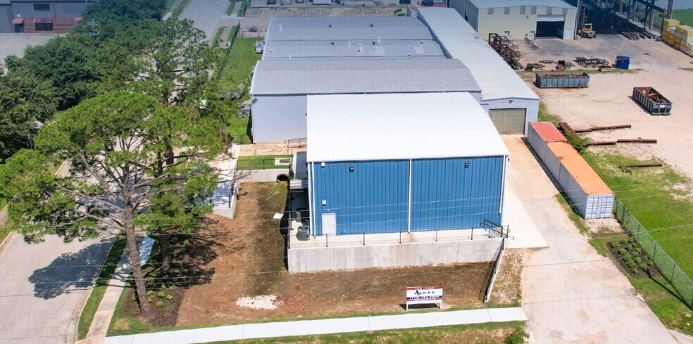 Primary Photo Of 4303 Southerland Rd, Houston Warehouse For Sale