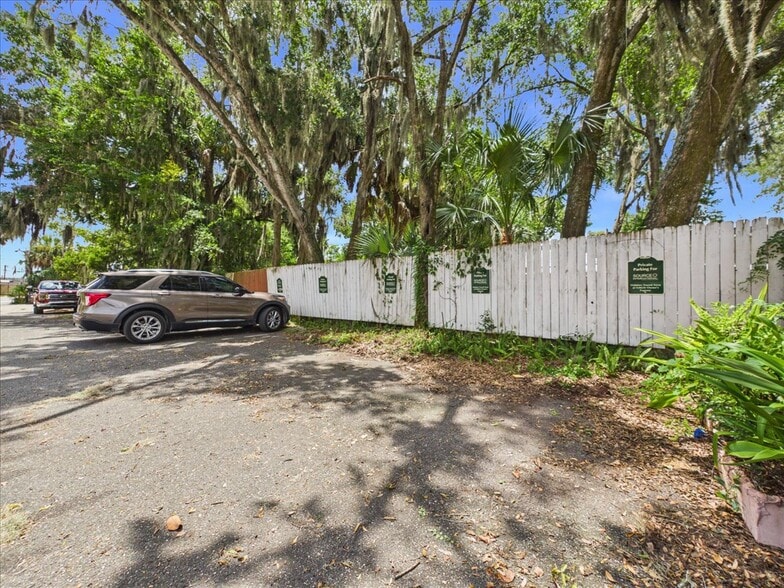 More Photos Of 621 St Johns Ave, Palatka Storefront For Sale