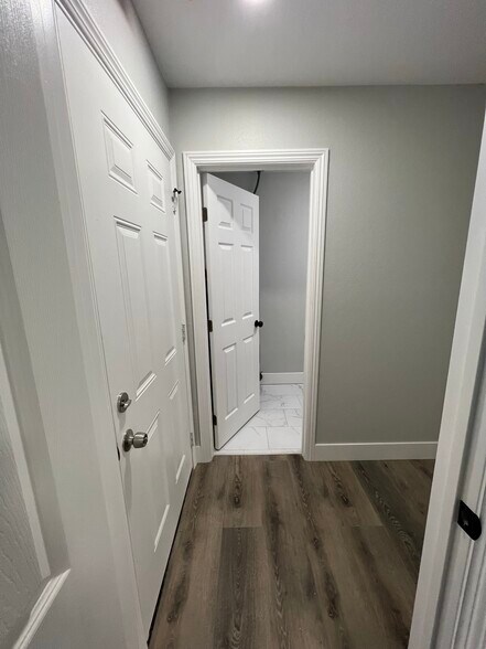 More Photos Of 3662 Park St, Las Vegas Industrial For Sale