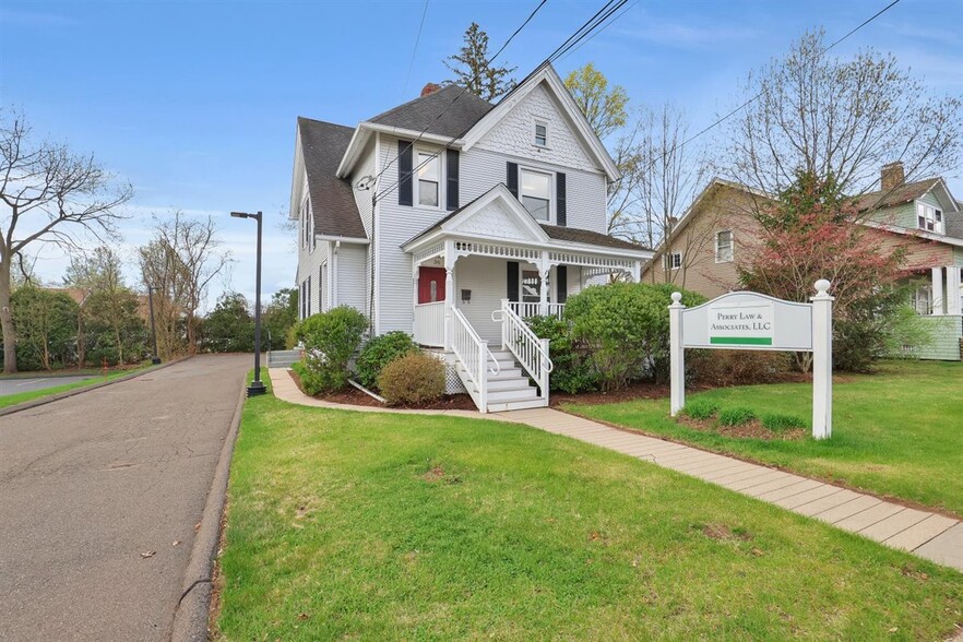 Primary Photo Of 36 School St, Glastonbury Office For Sale