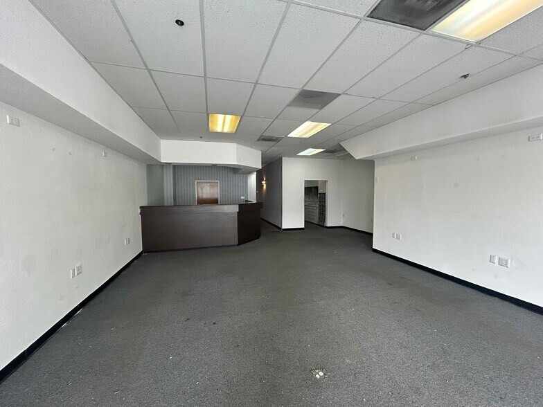 More Photos Of 834 Taraval St, San Francisco Storefront Retail Office For Lease