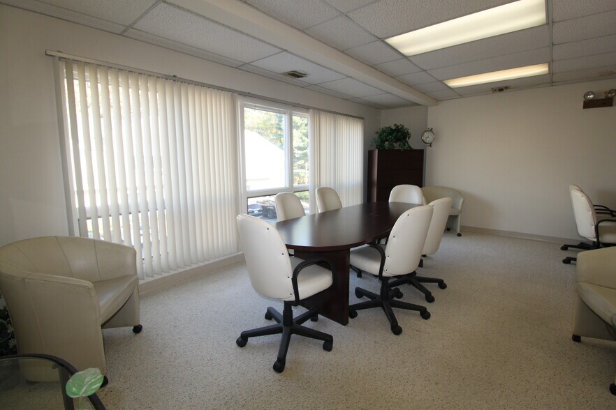 More Photos Of 1578 Route 130, North Brunswick Office For Lease