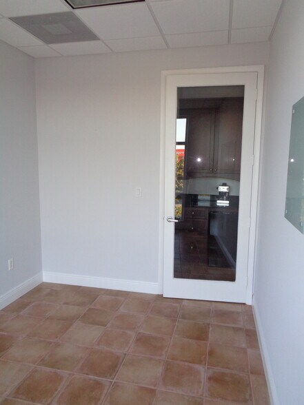 More Photos Of 5850 Coral Ridge Dr, Coral Springs Medical For Sale