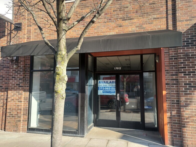 More Photos Of 17000-17030 Kercheval Ave, Grosse Pointe General Retail For Sale