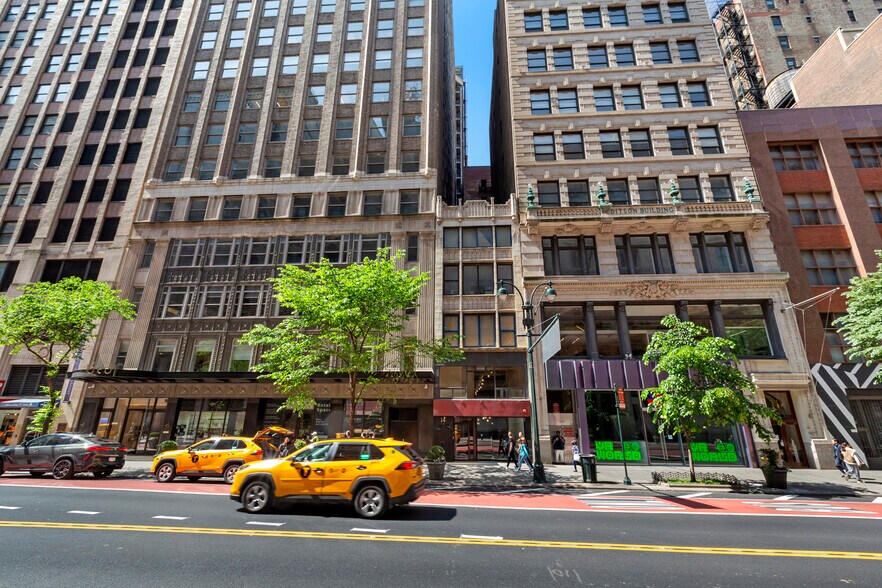More Photos Of 14 E 34th St, New York Office For Lease