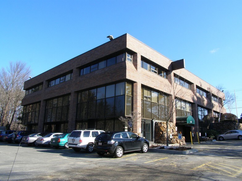 More Photos Of 101 Cambridge St, Burlington Medical For Lease