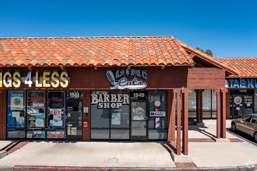 More Photos Of 1915-1989 W Avenue L, Lancaster Unknown For Lease