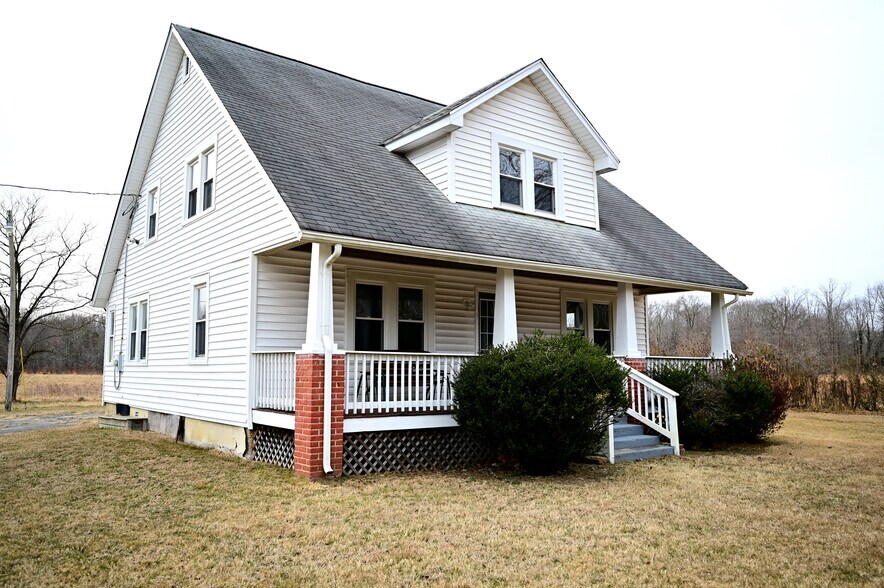 More Photos Of 7635 Annapolis Woods Rd, Welcome Land For Sale