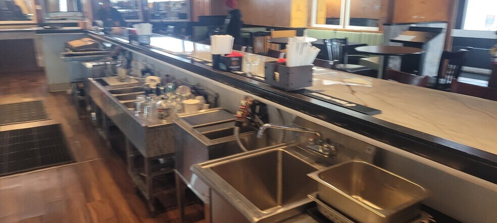 More Photos Of 2435 Brice Rd, Reynoldsburg Restaurant For Sale