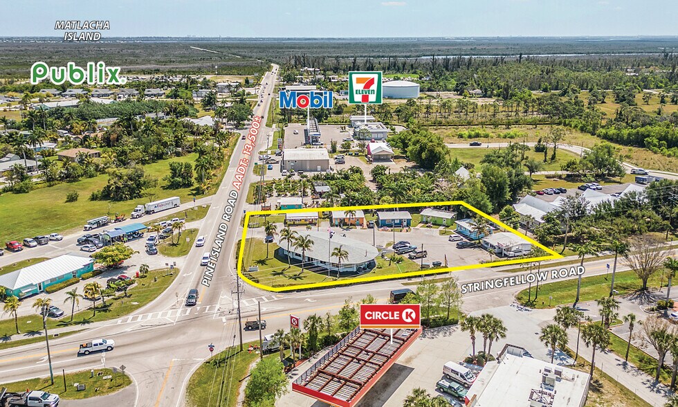 Primary Photo Of 10502 Stringfellow Rd, Bokeelia Freestanding For Sale