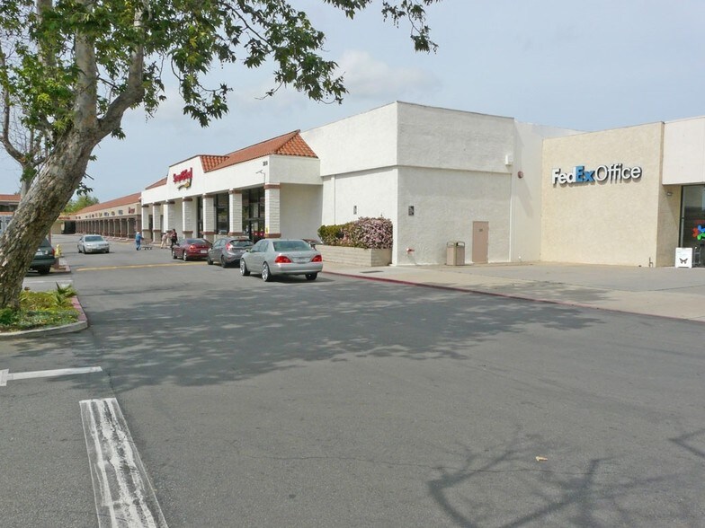 More Photos Of 261-393 Arneill Rd, Camarillo Unknown For Lease