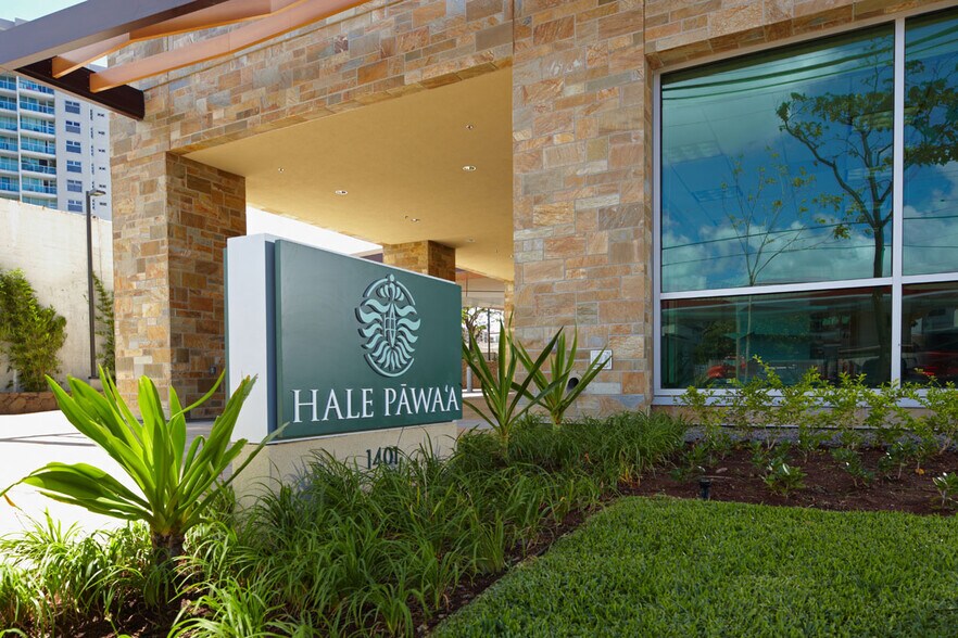 More Photos Of 1401 S Beretania St, Honolulu Office For Lease