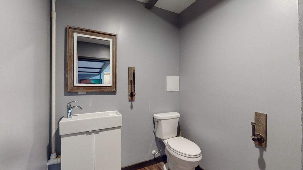 More Photos Of 7104 Lebanon Rd, Mount Juliet Warehouse For Lease