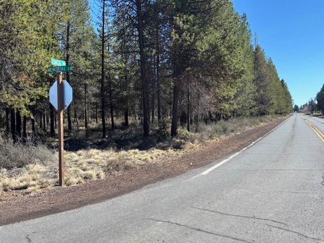 More Photos Of 16401 Memorial Lane and Huntington Rd., La Pine Land For Sale