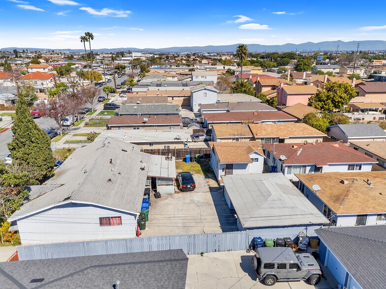 More Photos Of 15240 Osage Ave, Lawndale Apartments For Sale