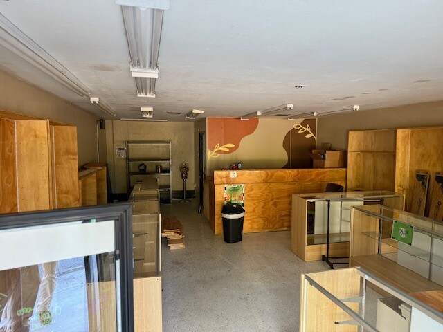 More Photos Of 2312 Apalachee Pky, Tallahassee Unknown For Lease