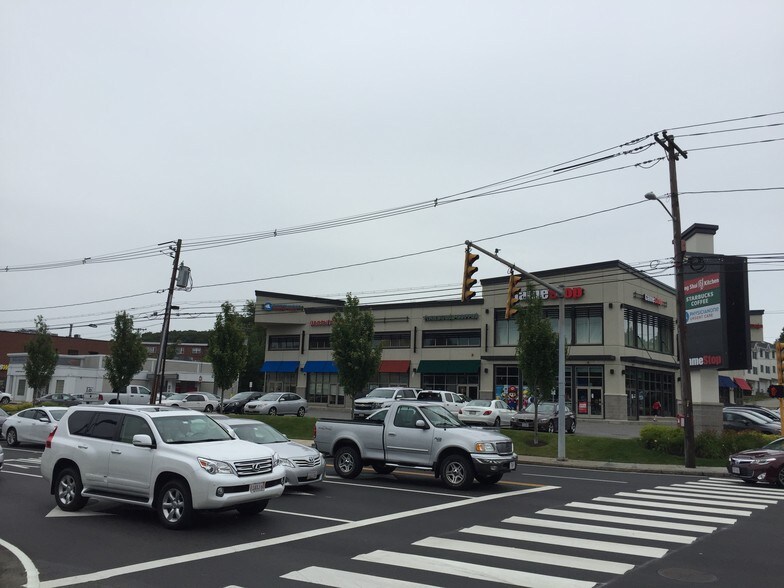 More Photos Of 1019 Trapelo Rd, Waltham Freestanding For Lease
