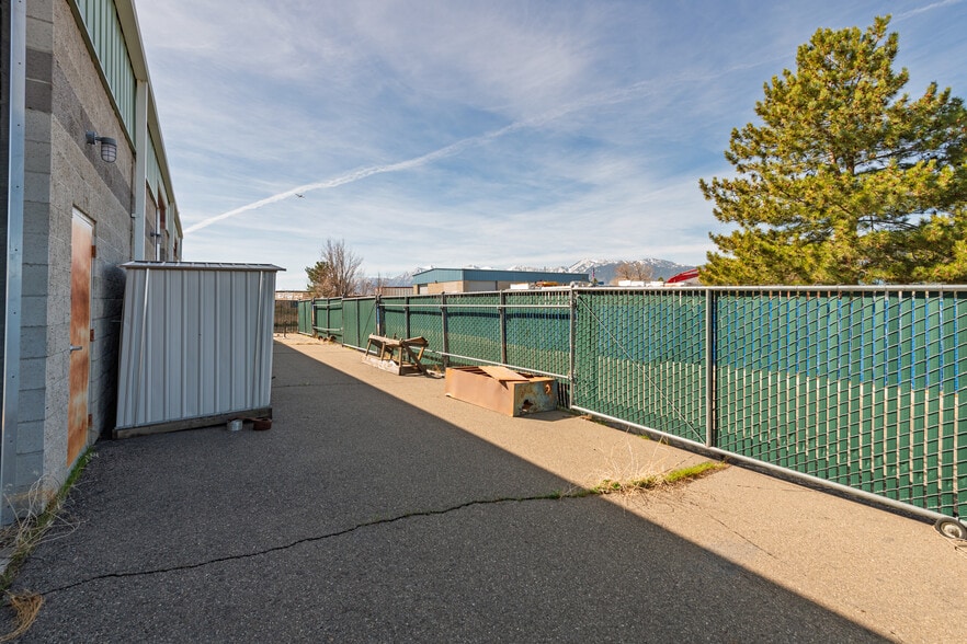 More Photos Of 2562 Silver State Pkwy, Minden Warehouse For Sale