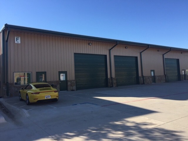 More Photos Of 122 Rose Ln, Frisco Light Manufacturing For Sale