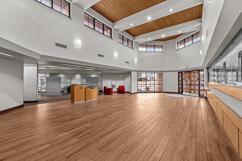 More Photos Of 2998 N Alma School Rd, Chandler Bank For Lease