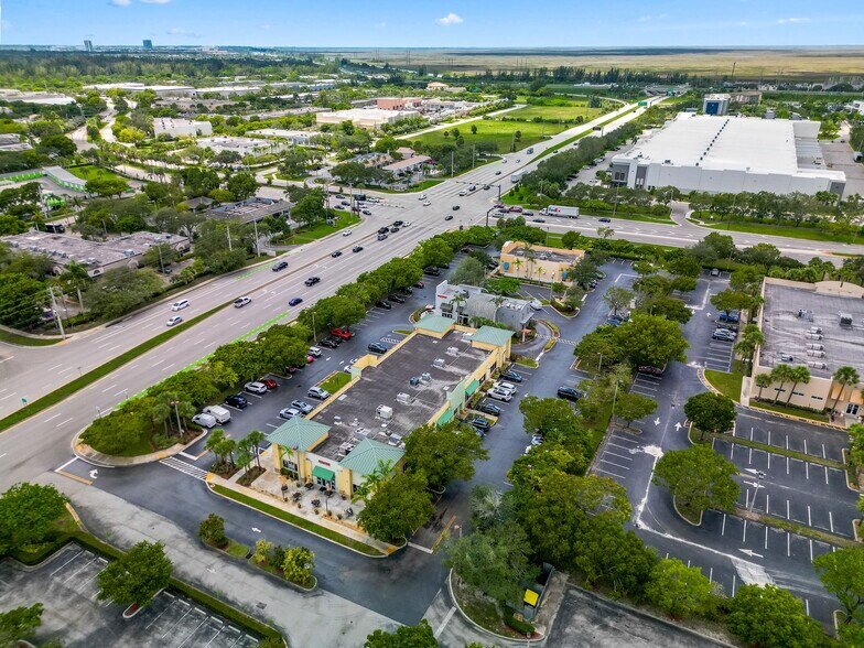 More Photos Of 10101-10181 W Commercial Blvd, Fort Lauderdale Unknown For Lease