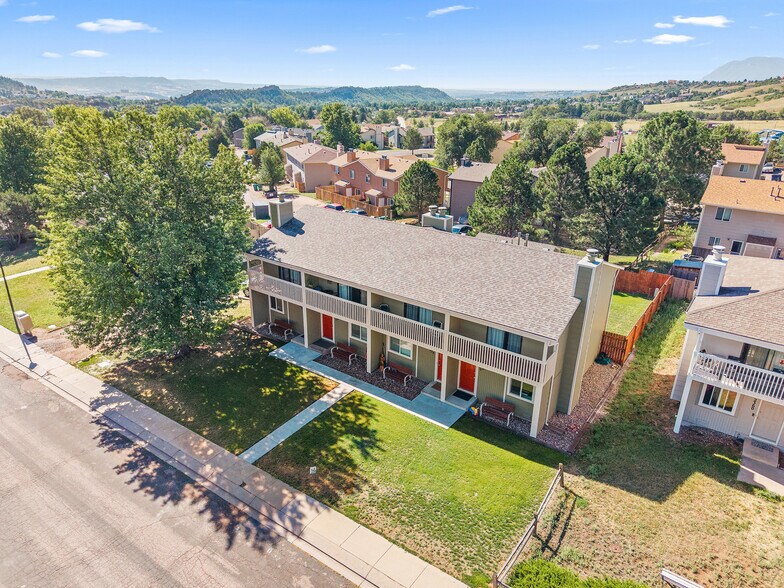 More Photos Of 2350 Split Rock Dr, Colorado Springs Apartments For Sale