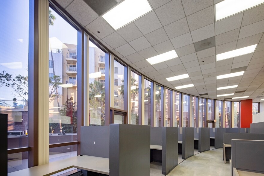 More Photos Of 7920 W Sunset Blvd, Los Angeles Office For Sale
