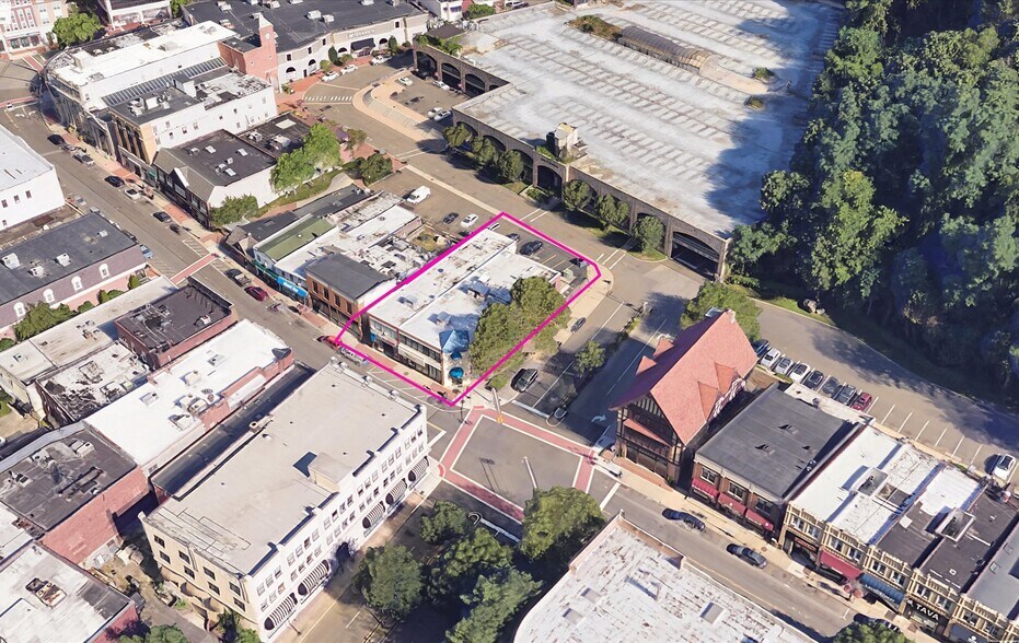 More Photos Of 37-39 Glen St, Glen Cove Office Residential For Sale