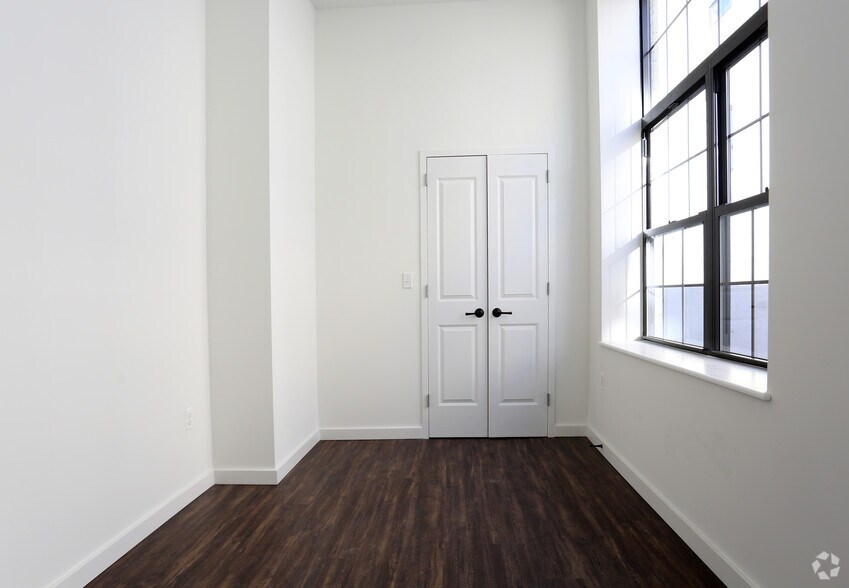 More Photos Of 2 Mill St, Yonkers Apartments For Sale