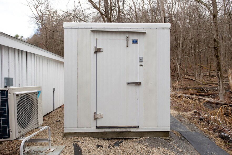 More Photos Of 264 Hillsdale Rd, Egremont Sports And Entertainment For Sale