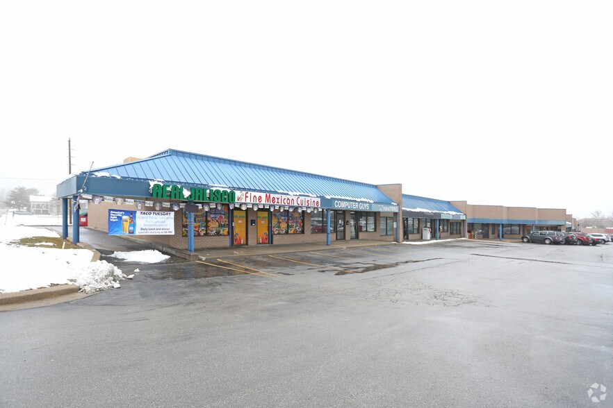 More Photos Of 1501-1715 SW 7 Hwy, Blue Springs Freestanding For Lease